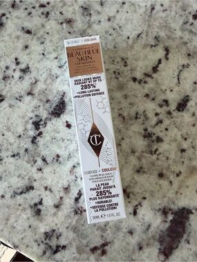NIB Charlotte Tilbury Beautiful Skin Foundation shade Neutral 3